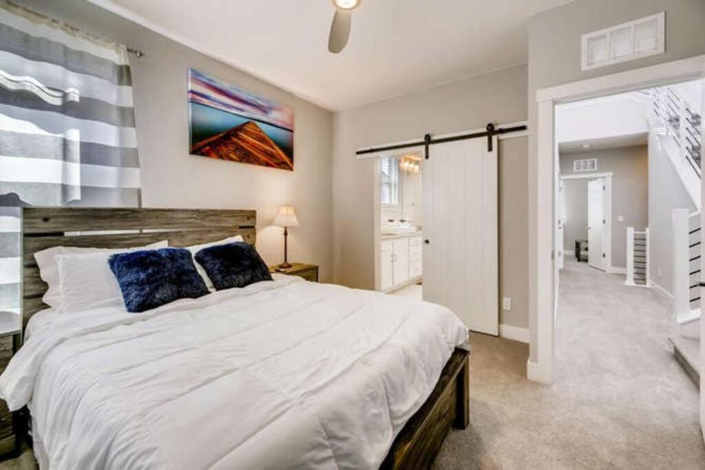 Luxury Oasis! Apartment เดนเวอร์ ภายนอก รูปภาพ